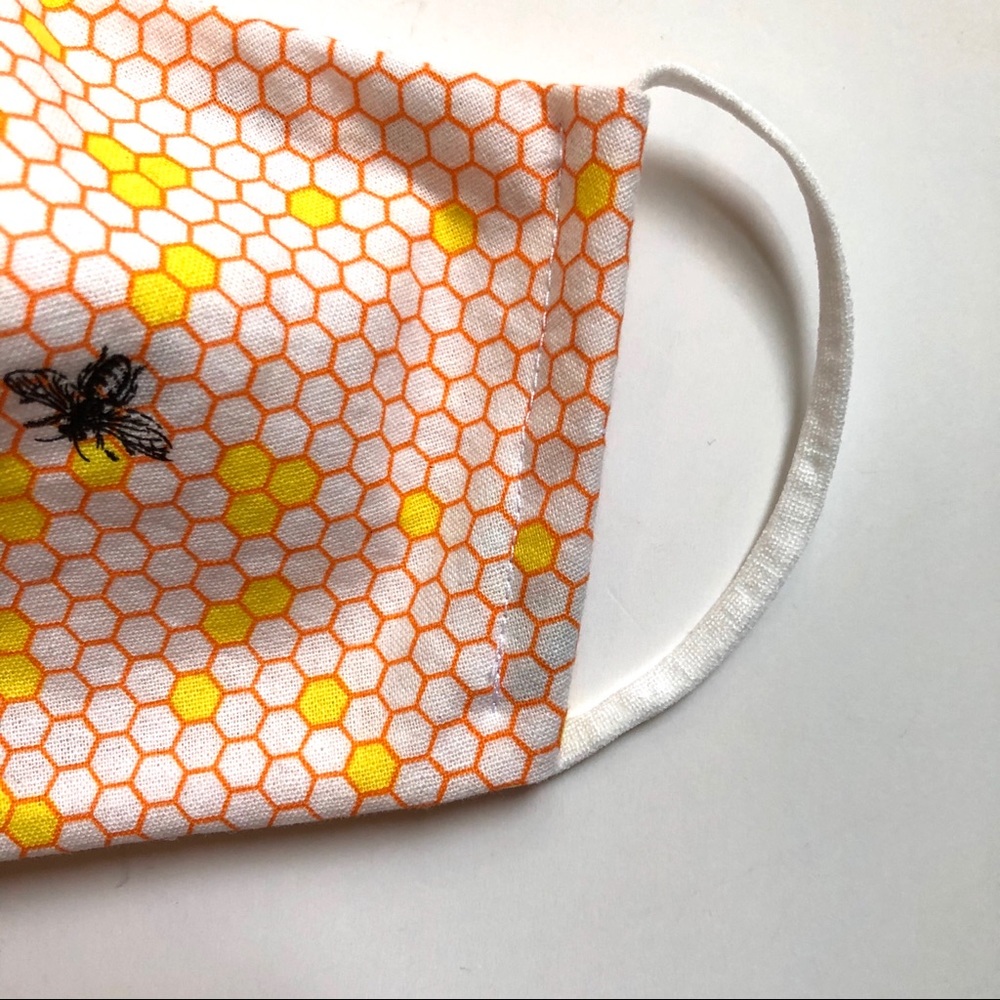 25% OFF 2/More Bee Print Face Mask OSFM Cotton - Picture 5 of 9